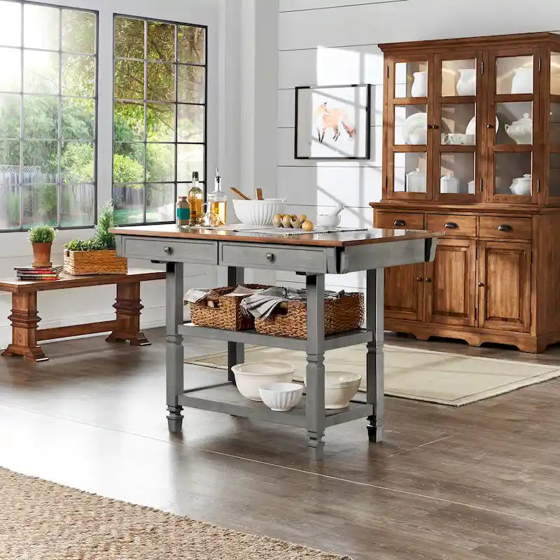 Credenza da cucina bicolore con cassetti e ripiani