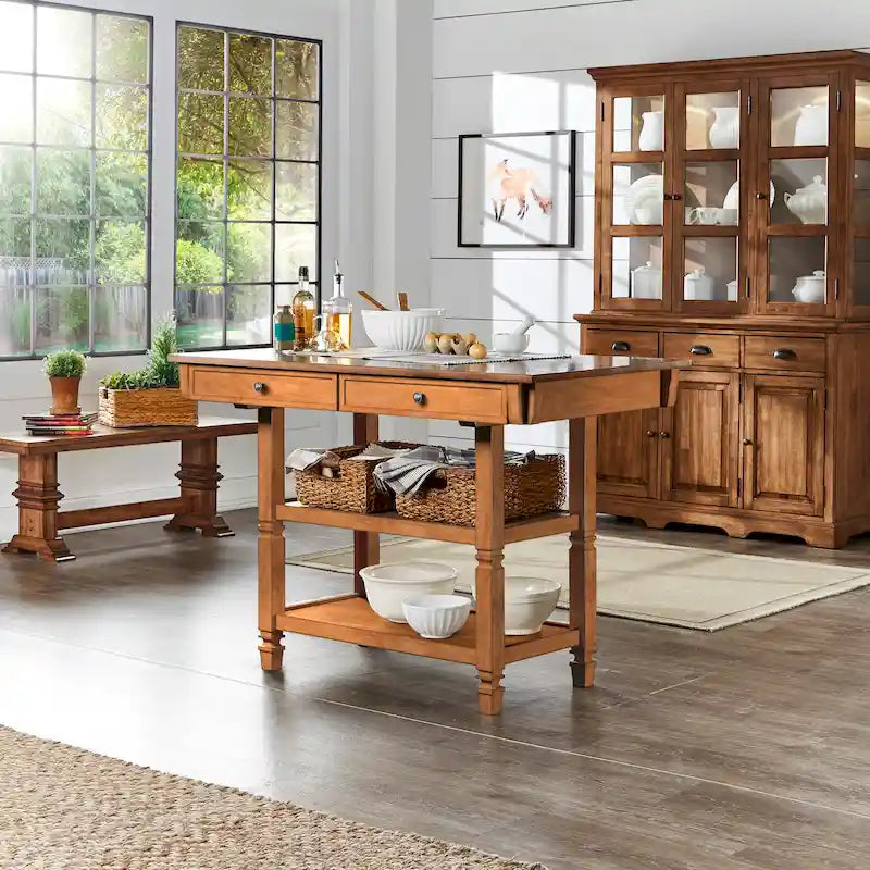 Credenza da cucina bicolore con cassetti e ripiani