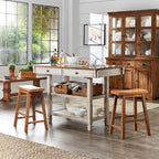 Credenza da cucina bicolore con cassetti e ripiani