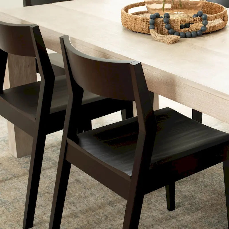 Sedia da pranzo moderna in legno massello