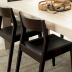 Sedia da pranzo moderna in legno massello