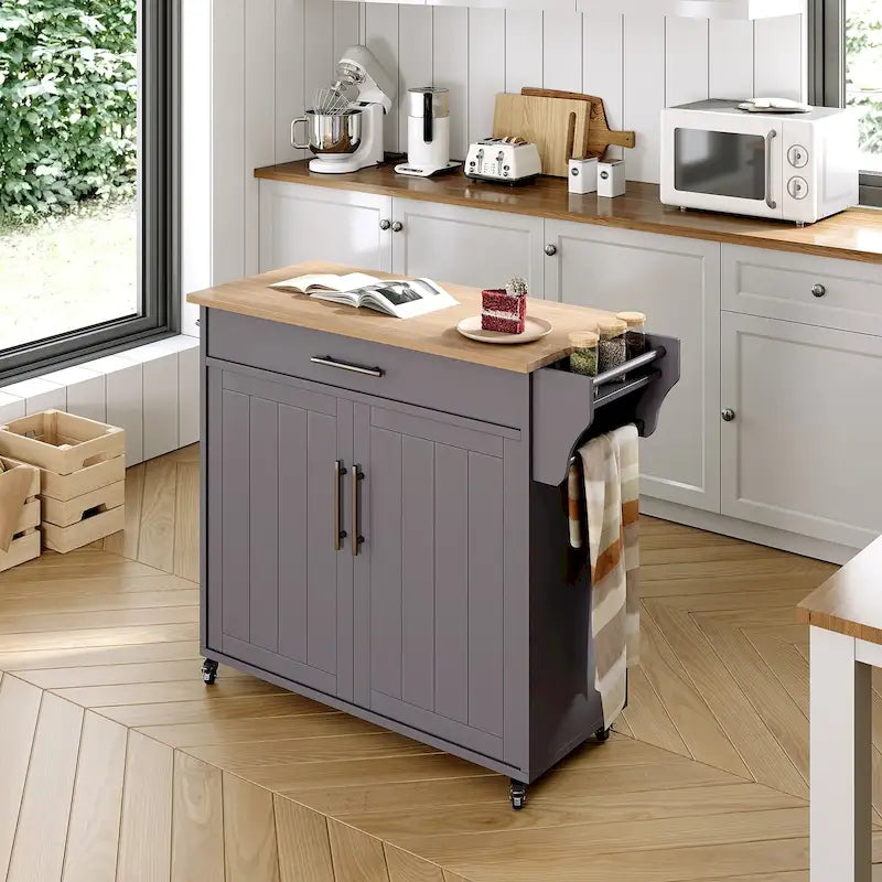 Isola da cucina con mobile contenitore e anta a ribalta
