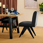 Sedie da pranzo imbottite in similpelle con gambe in legno a V